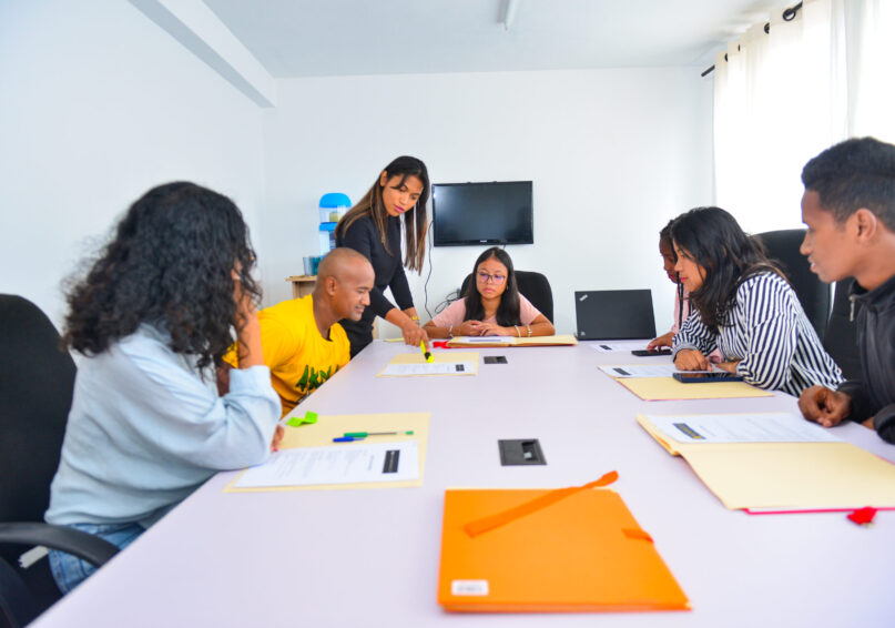 Management-de-la-relation-client-AZMG-SOLUTIONS