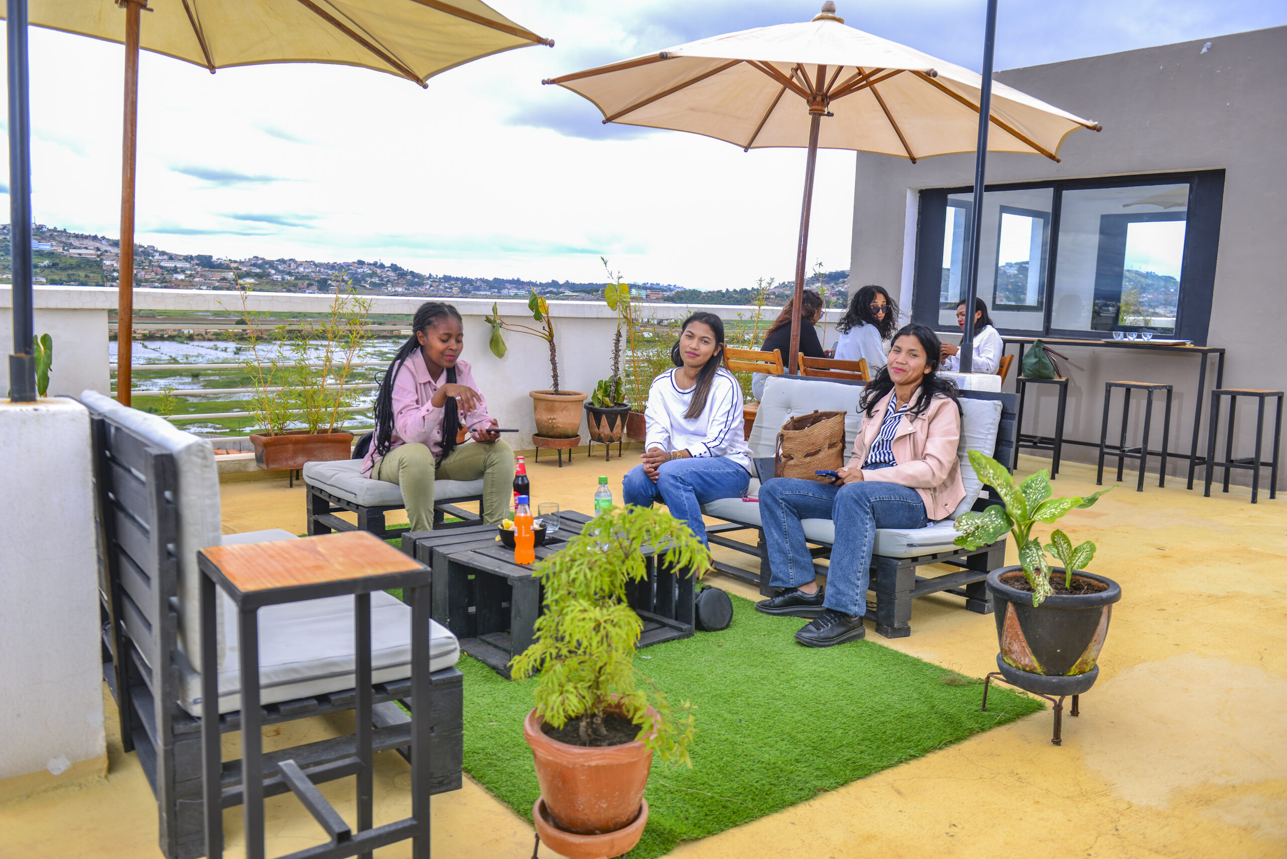Automaticien no-code externalisés AZMG-Solutions sur le plateau d Antananarivo